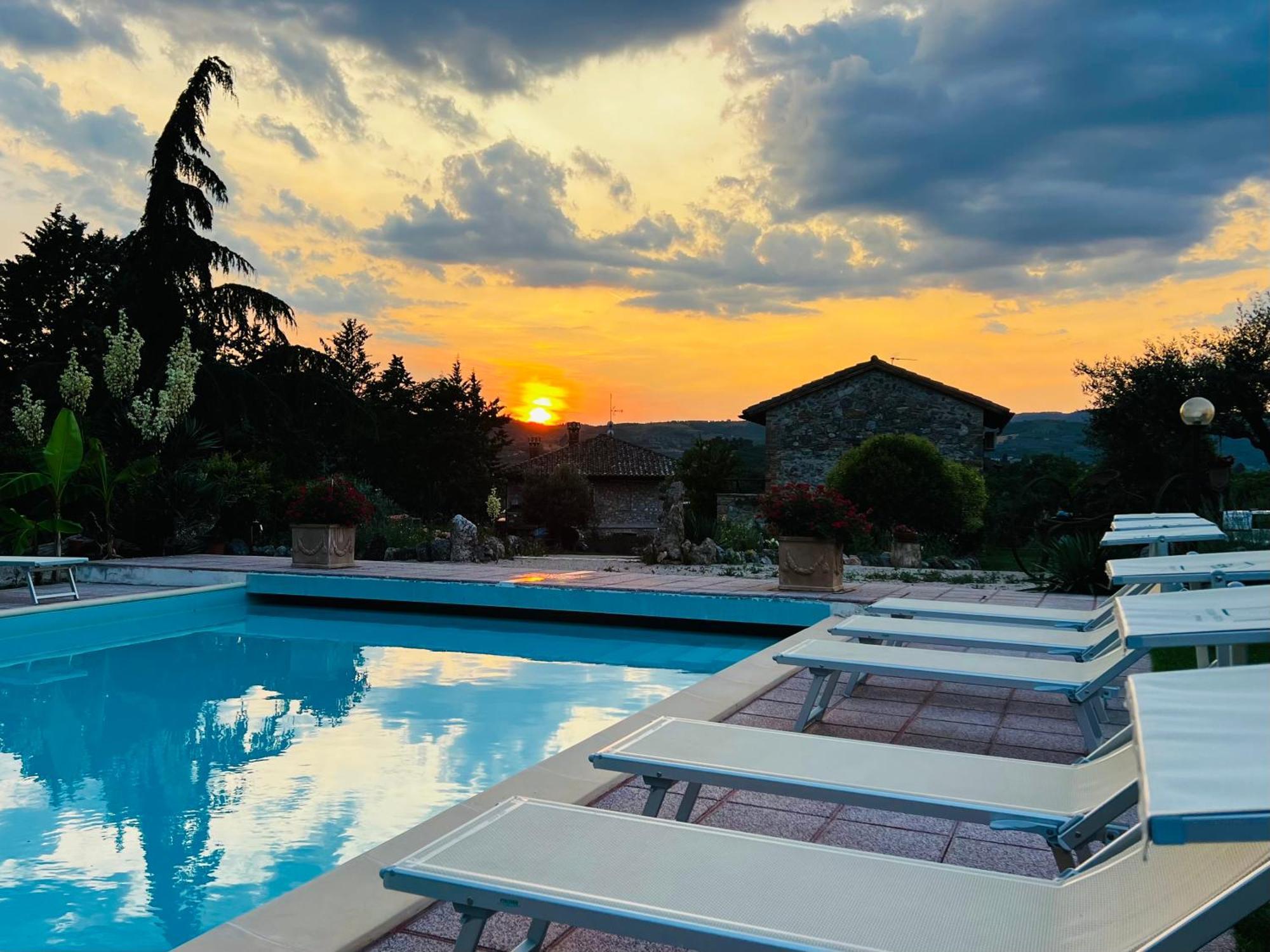 Le Case Di Lisetta Holiday Homes Корчано Екстериор снимка