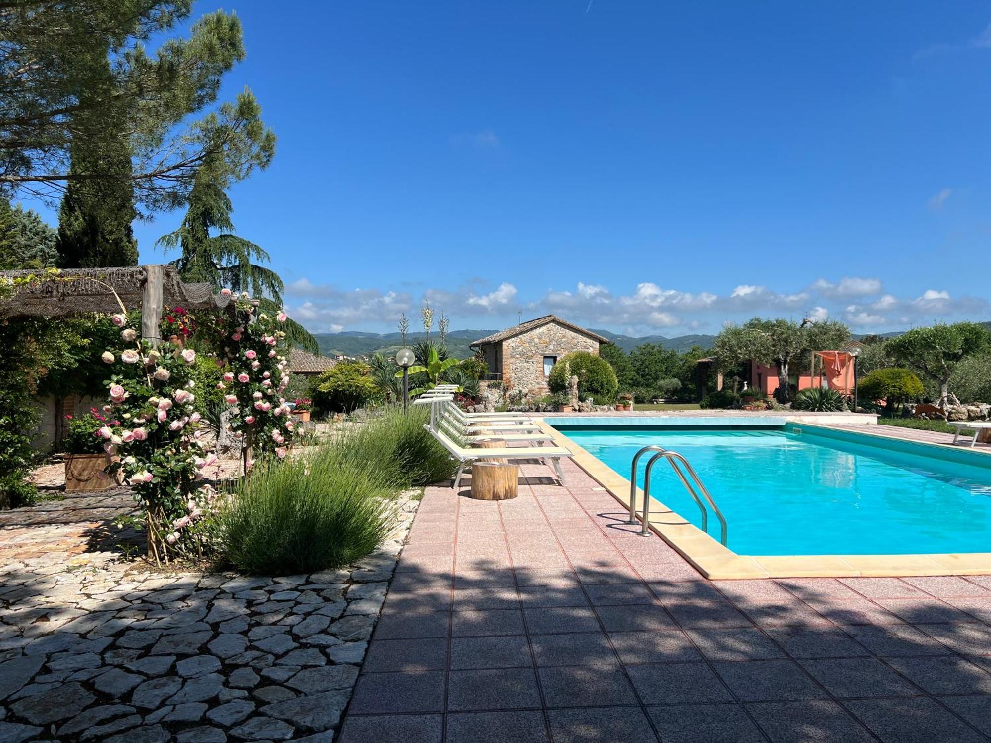 Le Case Di Lisetta Holiday Homes Корчано Екстериор снимка